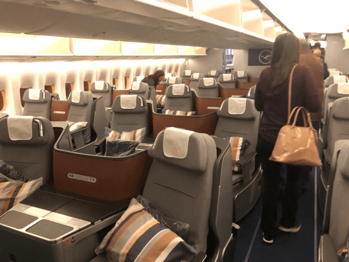 lufthansa business class carry on