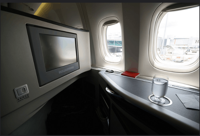 United MileageMiles with - EVA Air Business Class Seat