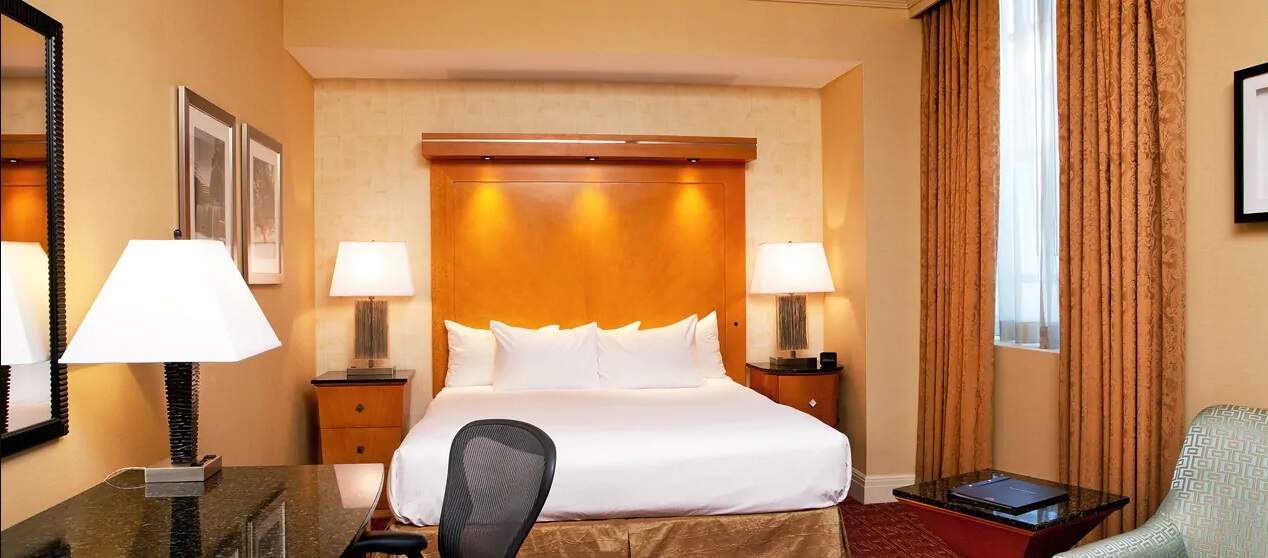 Hilton Boston King Deluxe Room