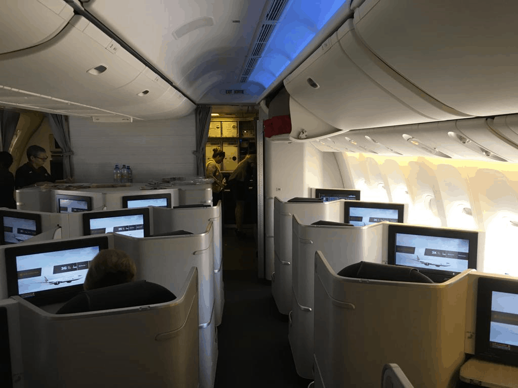 air canada business class 777 300er