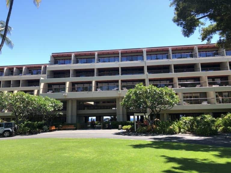 The front of the hotel as well as the Golf View Main Tower rooms.