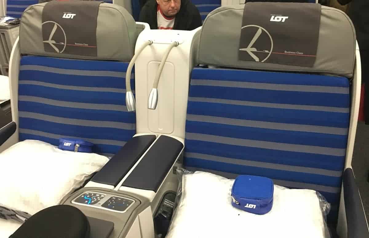 READER REVIEW: LOT Polish Airlines B787 Business Class review