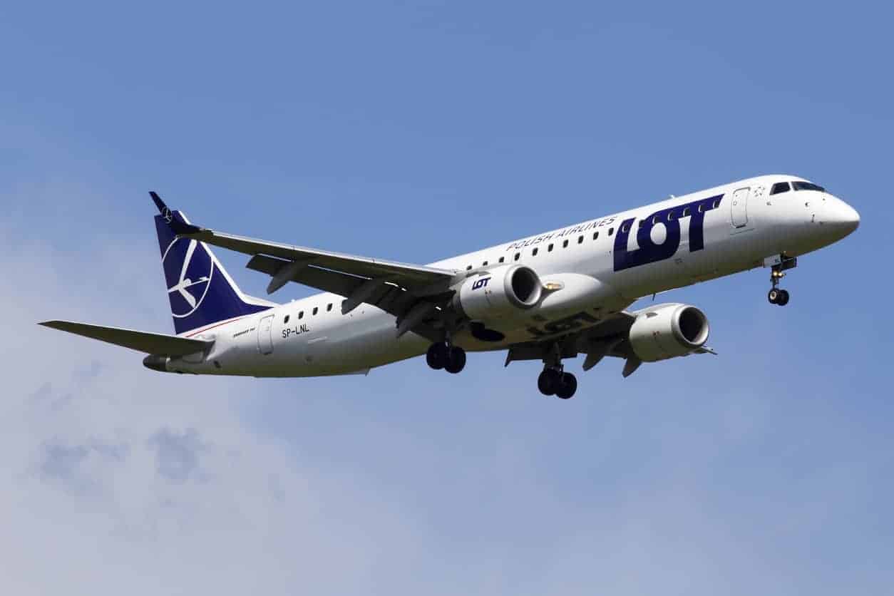 LOT Polish Airlines is certified as a 3-Star Airline