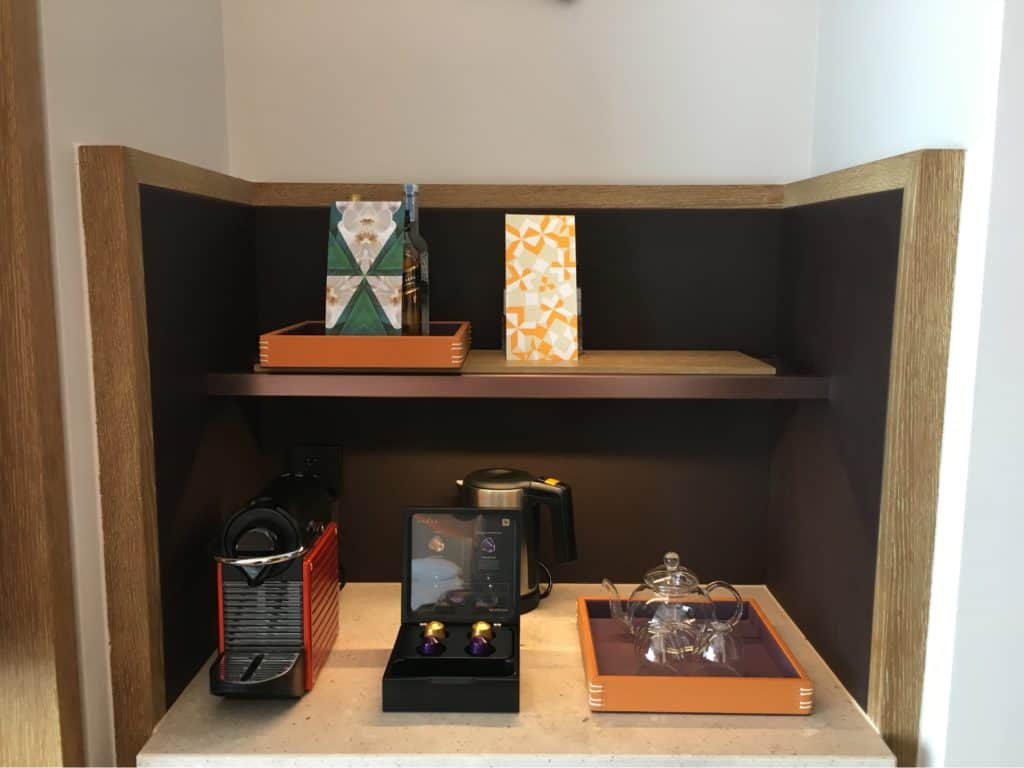 Andaz Singapore-Minibar