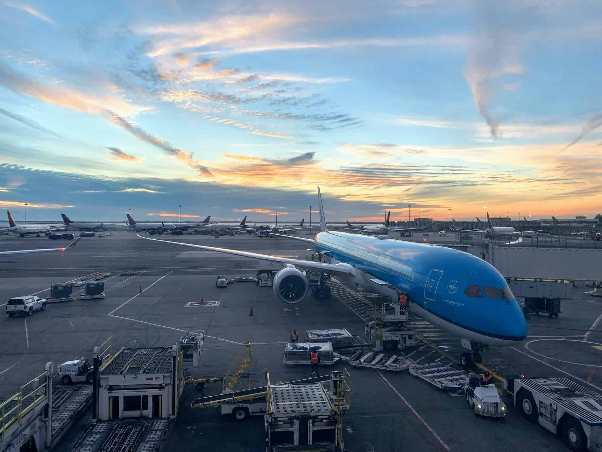 Klm Boeing 787 10 Business Class Review New York To Amsterdam 10xtravel