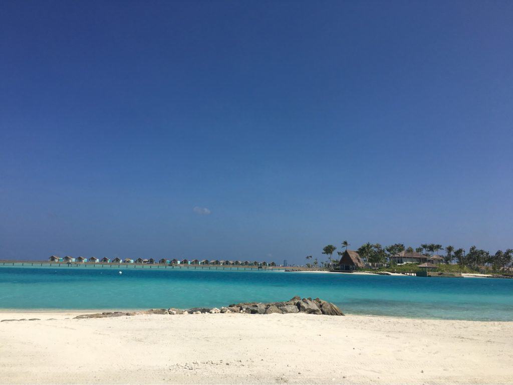 SAiiLagoonCurioCollectionbyHiltonReview-Beach