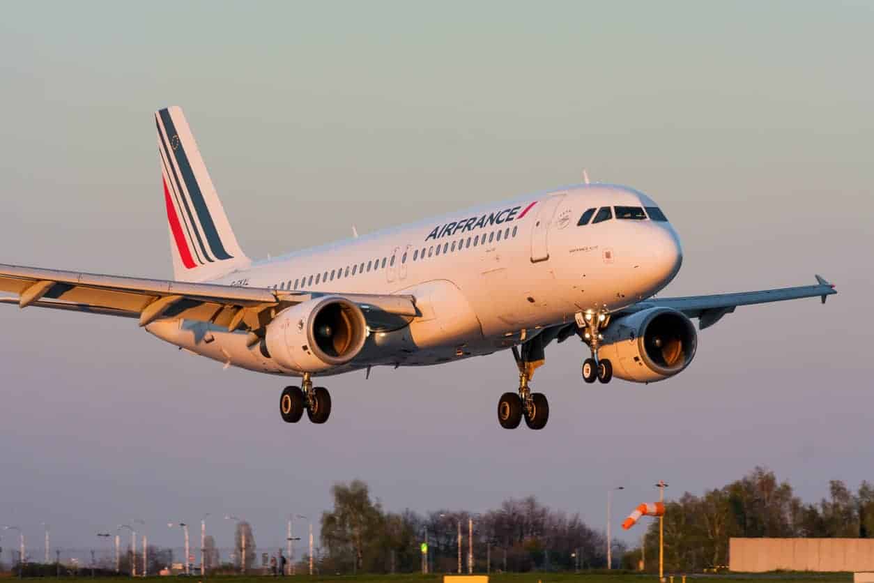 Air France airplane landing