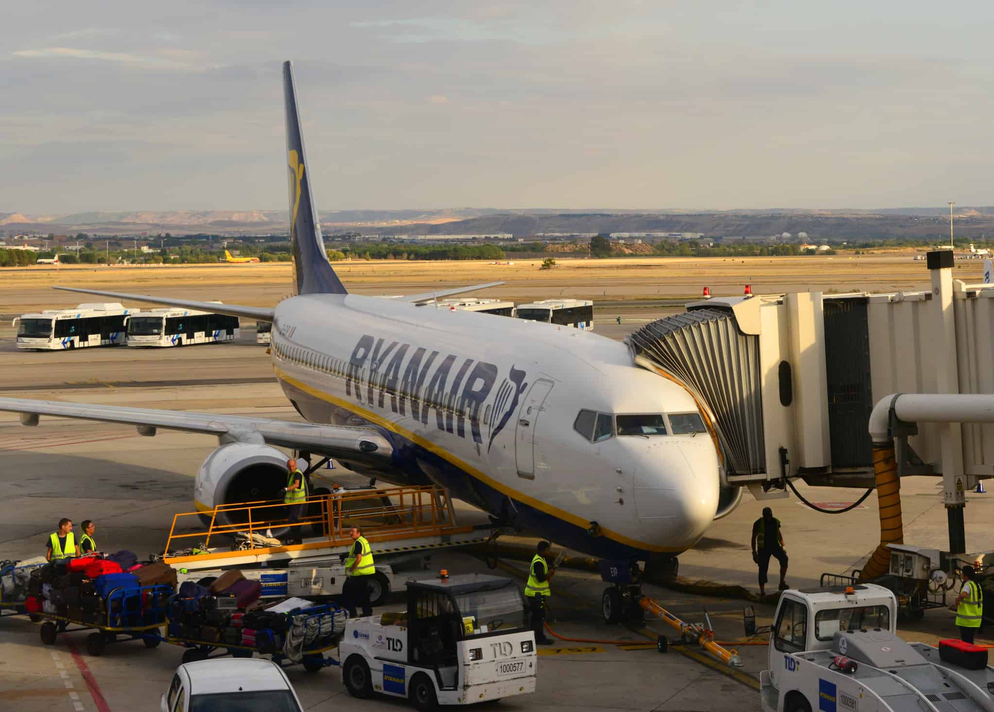 Ryanair Boeing 737 in Portugal