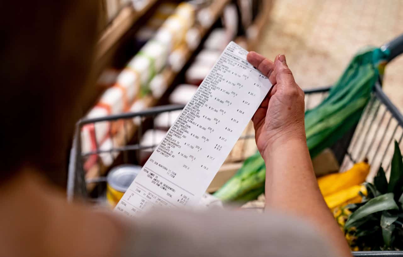 tracking grocery expenses