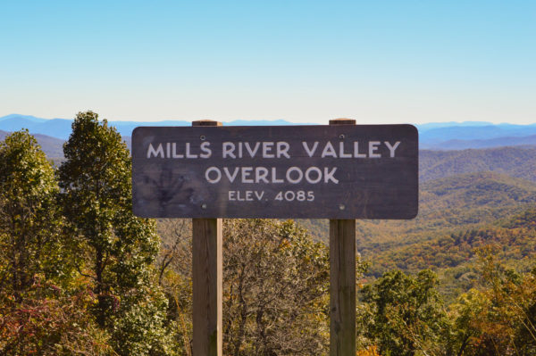 Mills River Valley Overlook