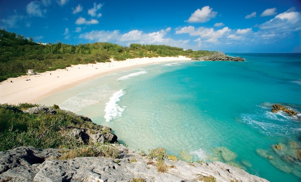 weekend getaways to Bermuda - head horseshoe bay