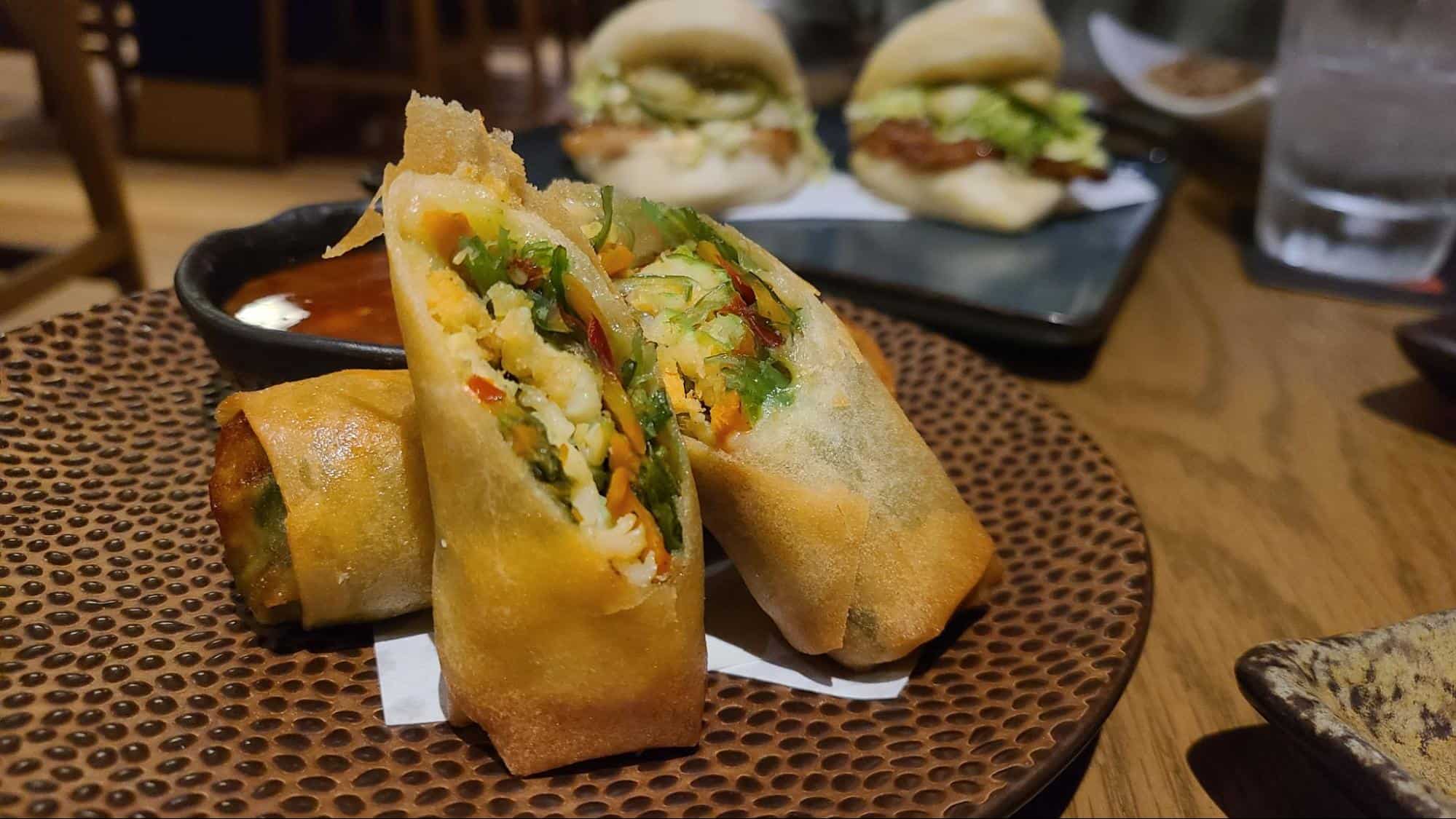 Egg rolls and pork buns at Kasai Izakaya1