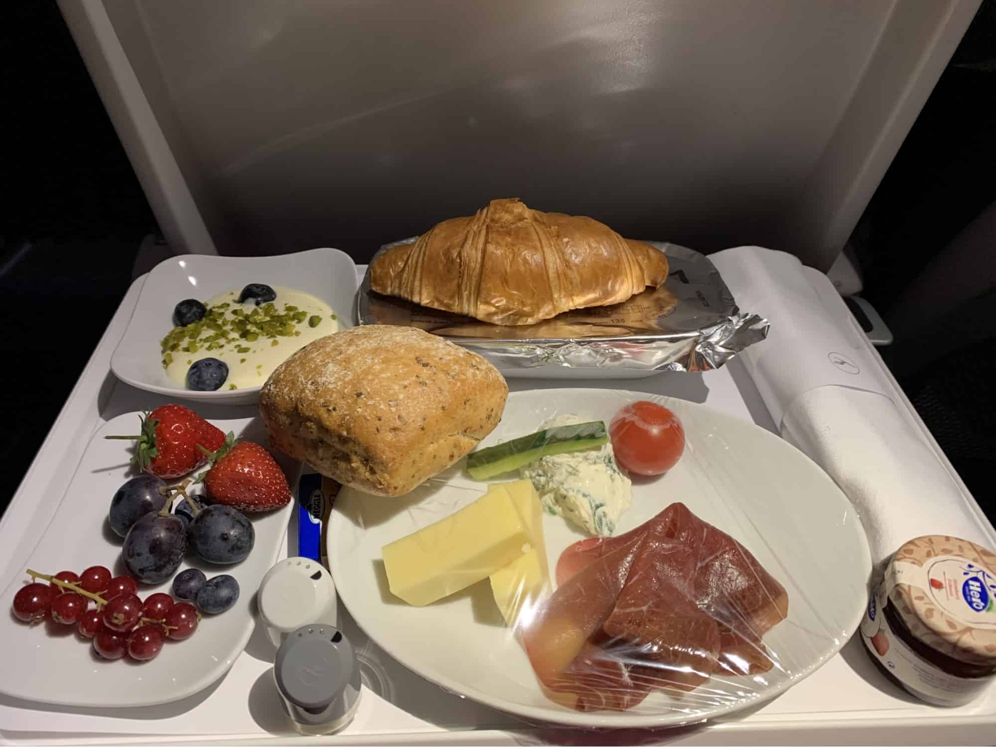 Lufthansa Business Class Breakfast Tel Aviv to Frankfurt