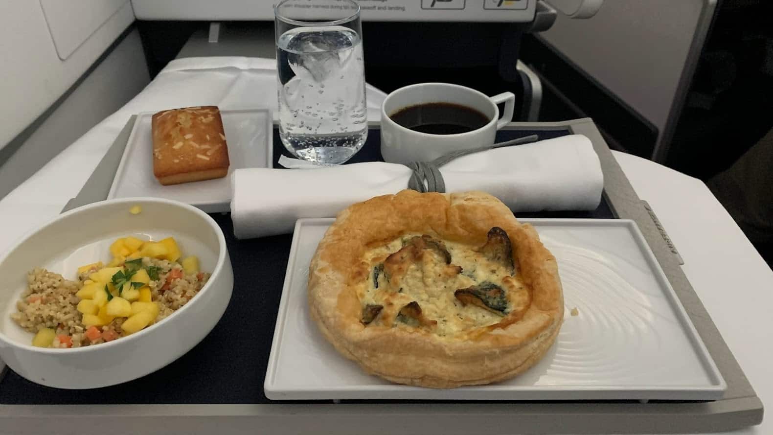 Air France - second pre-arrival meal