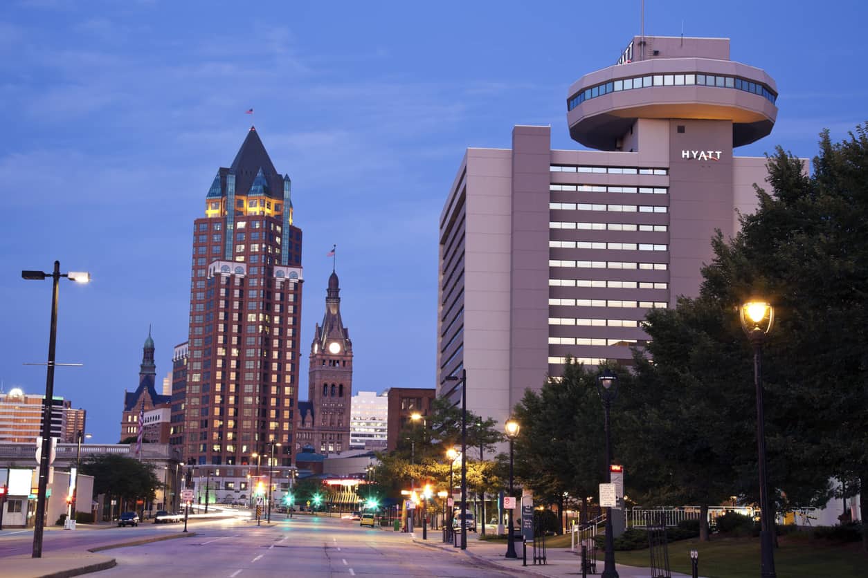 Milwaukee Center, City Hall and Hyatt Hotel