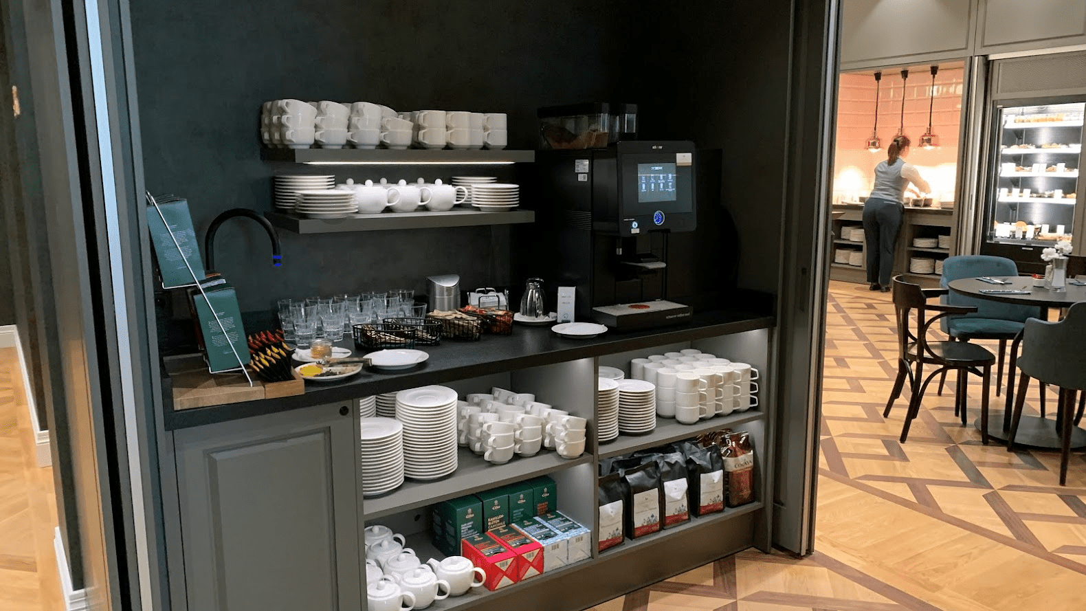 Hotel Saski, Krakow self-service coffee and tea station