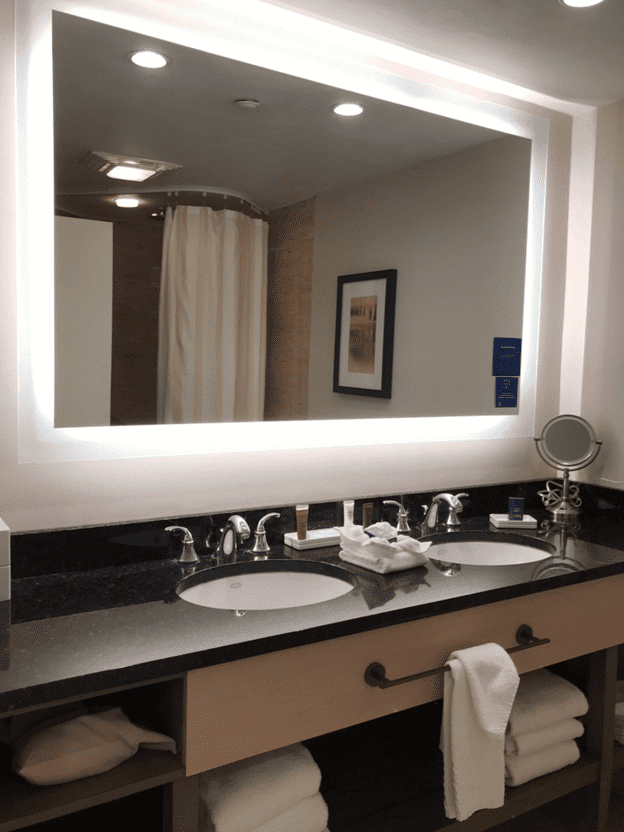 Oceanfront one bedroom suite bathroom vanity