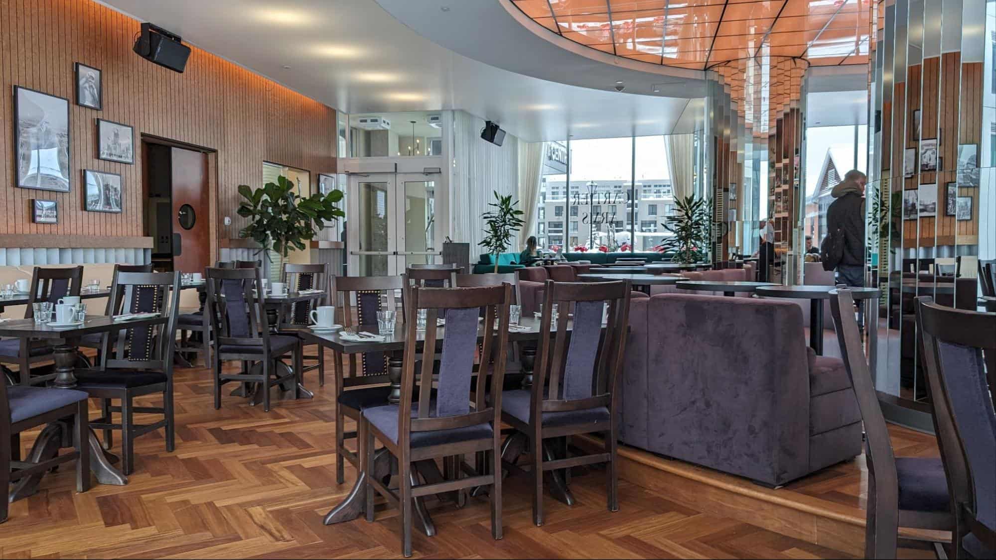 Hyatt Centric Montreal - food and drink