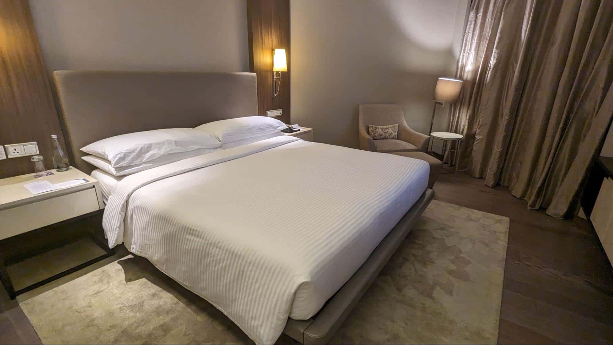 Regency Suite bedroom