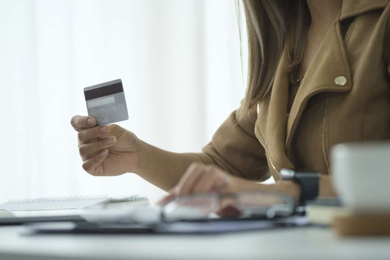 Checking the Overview of the Chase World of Hyatt Card