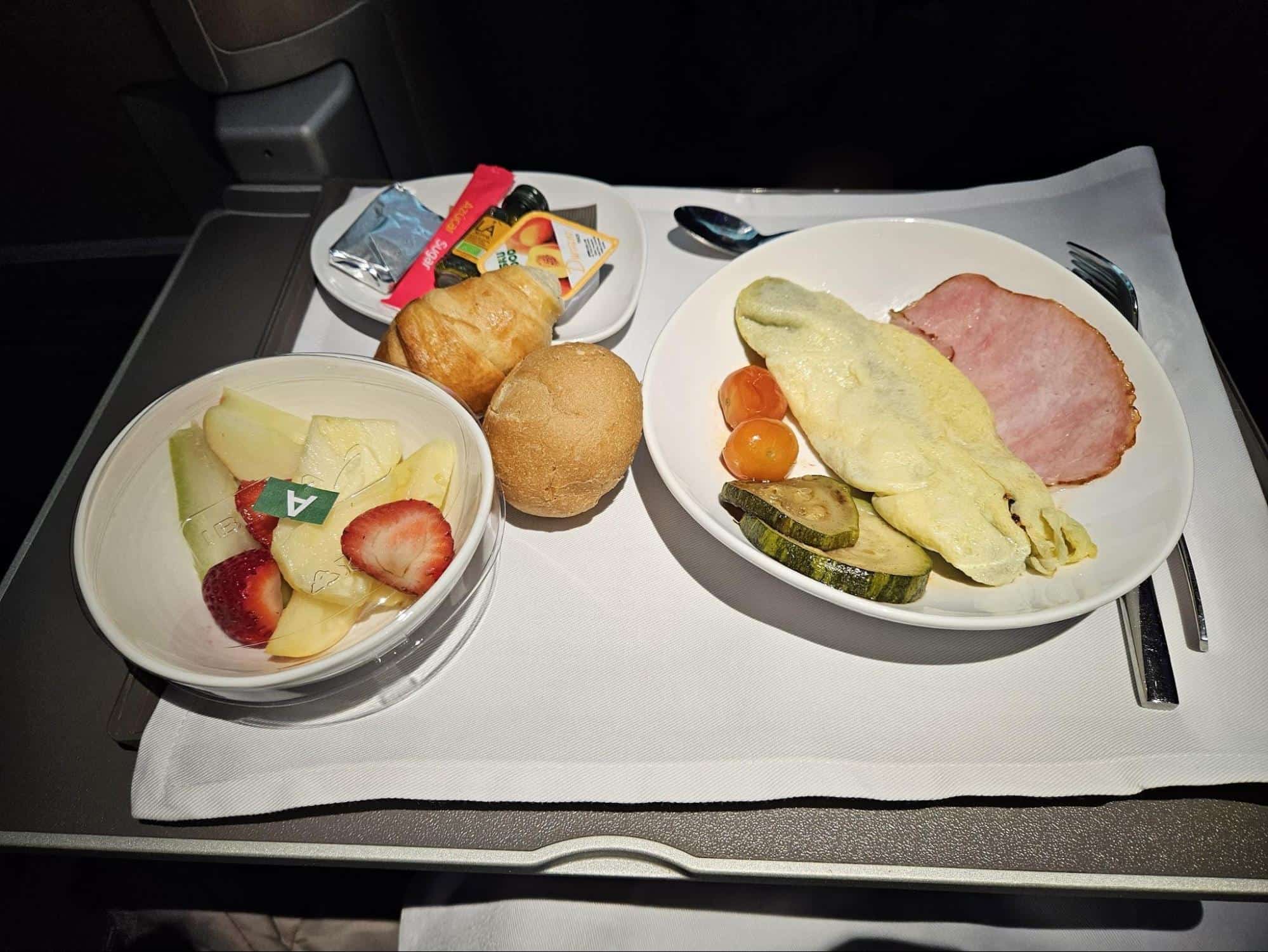Breakfast onboard an Iberia business-class flight