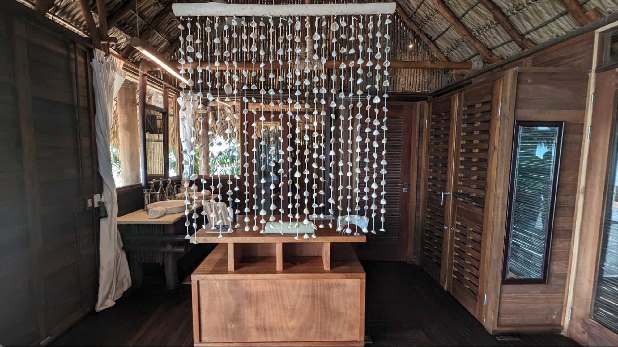 Calala Island room decor