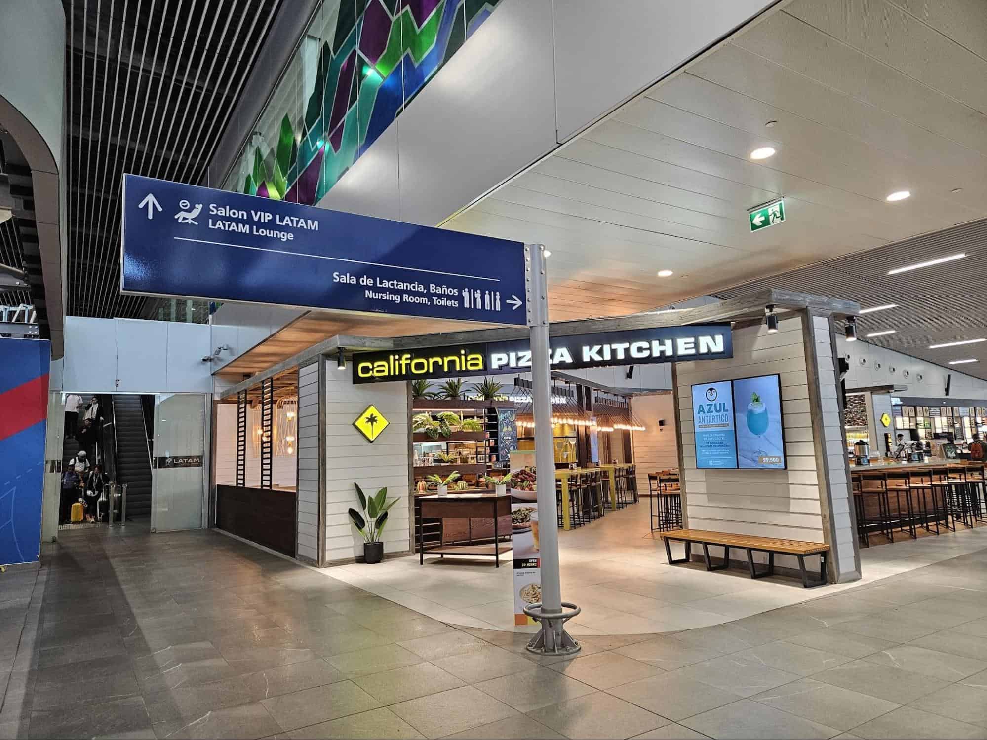 LATAM VIP lounge in Santiago