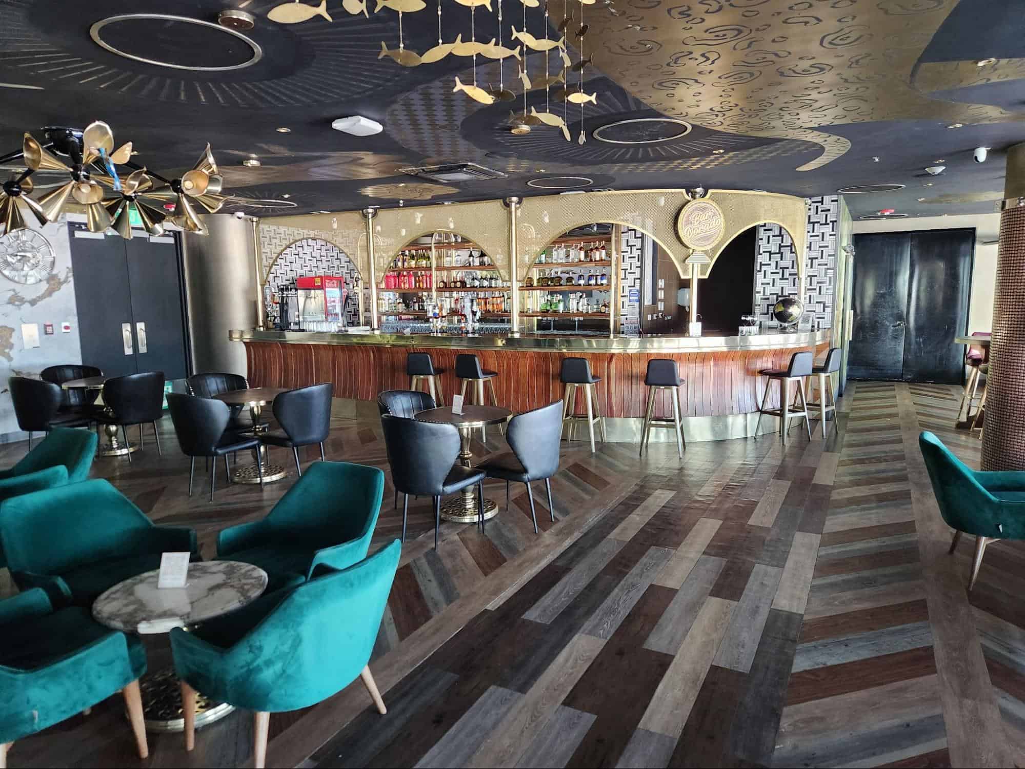 El Dorado Lounge at Bogota El Dorado International Airport - Bar Dorado