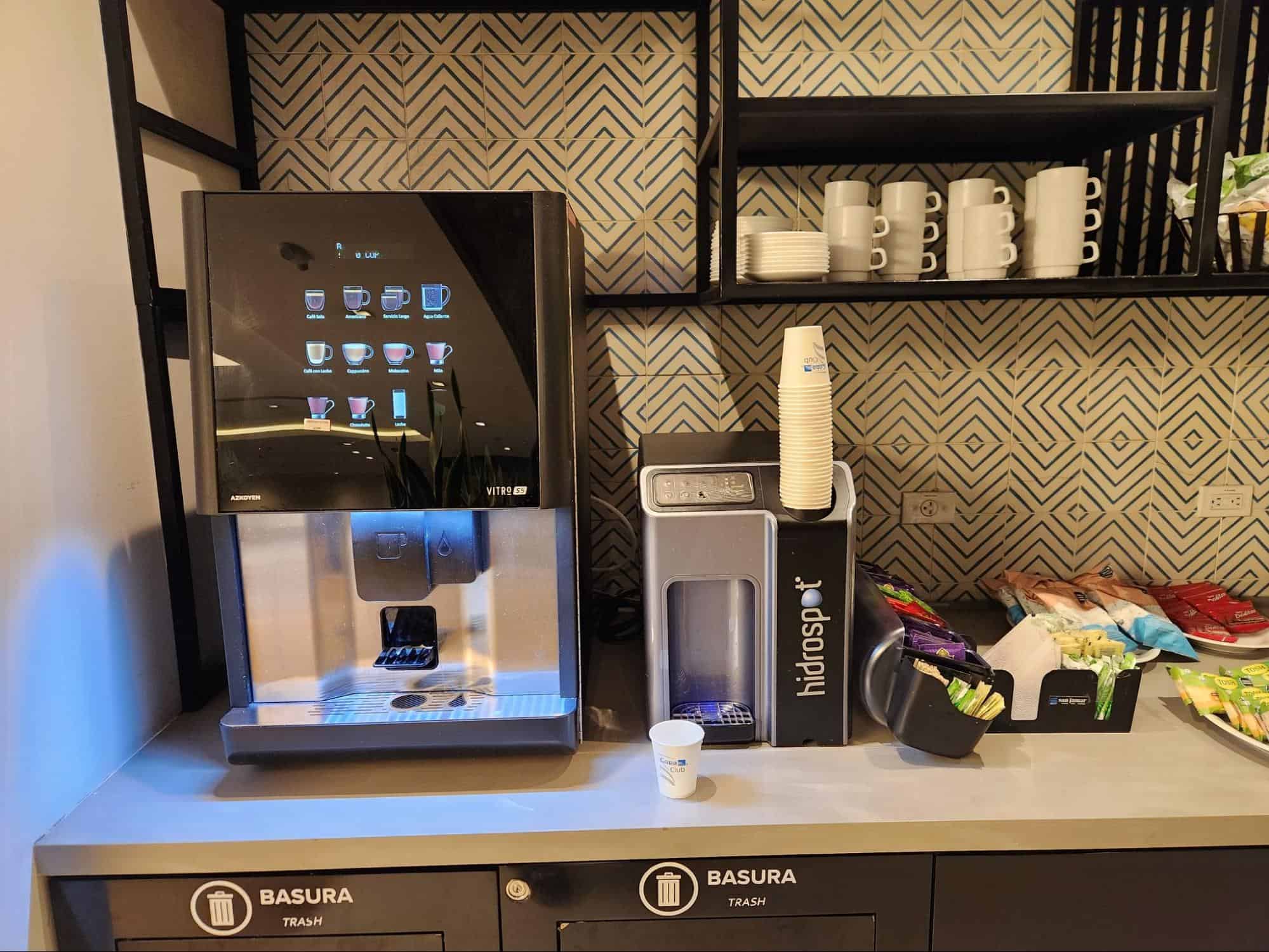 Copa Club at Bogota El Dorado International Aiport (BOG) - beverages