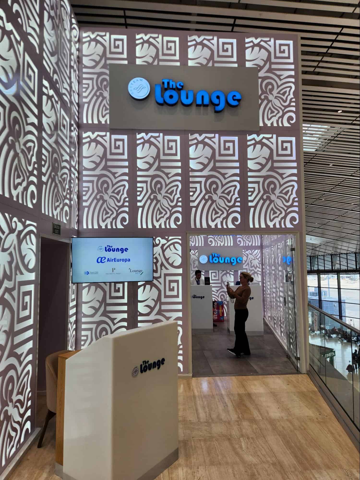 The Lounge at PTY, Terminal 2 Location