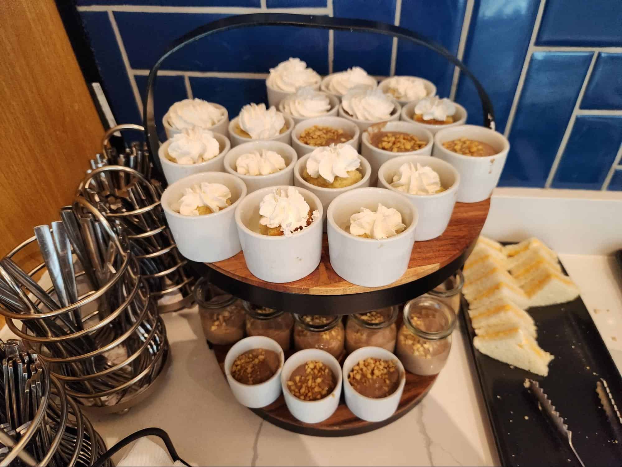 deserts at The Lounge at Panama Tocumen PTY
