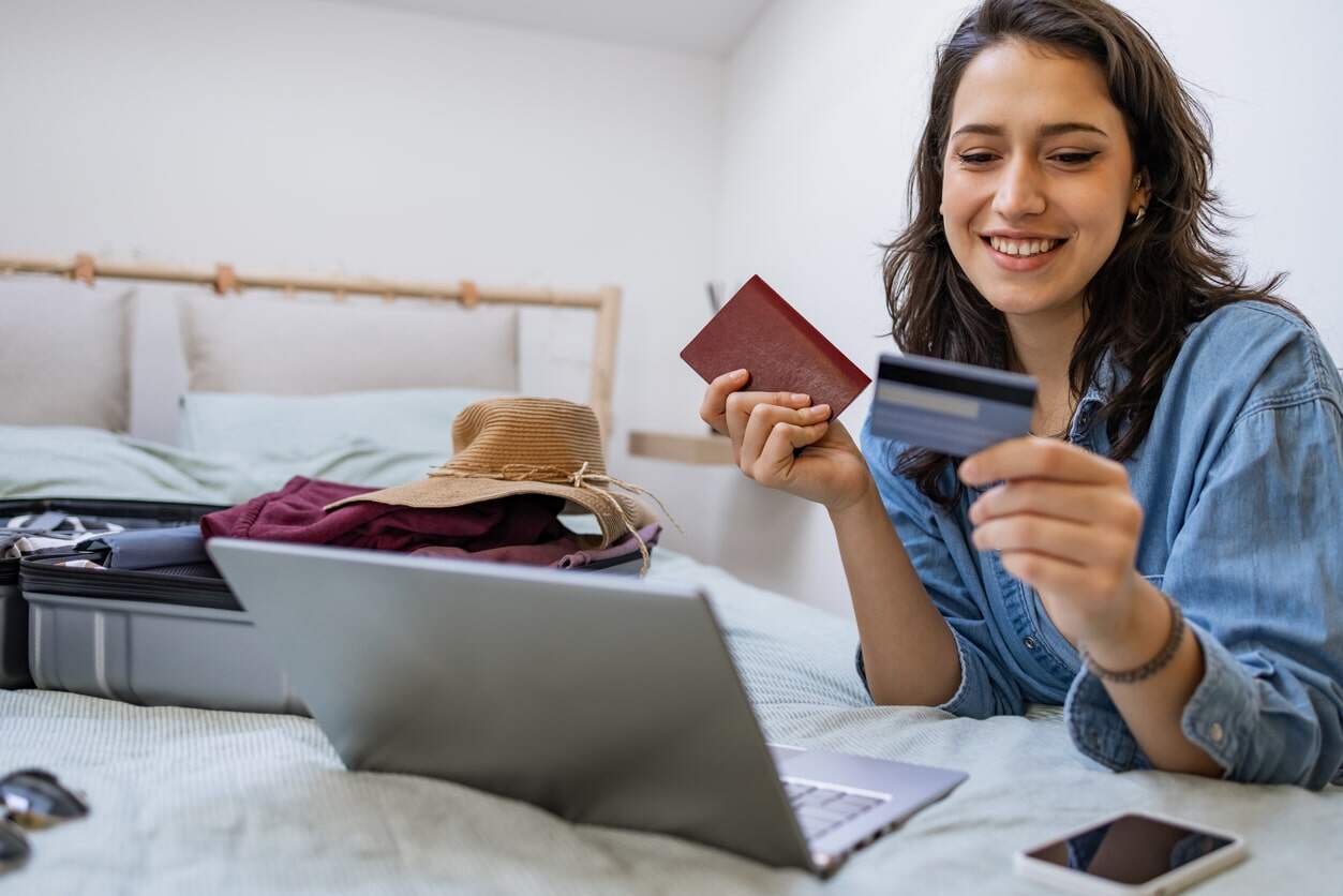 A woman booked an airline and hotel using points from her credit card.