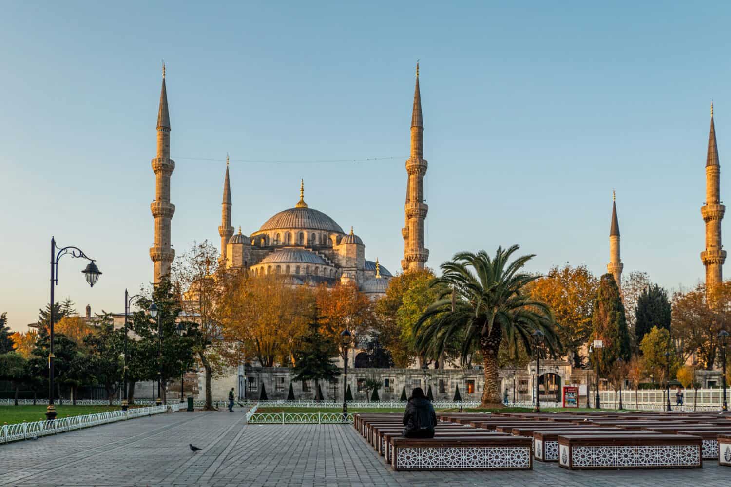 visit Istanbul Turkey on points and miles